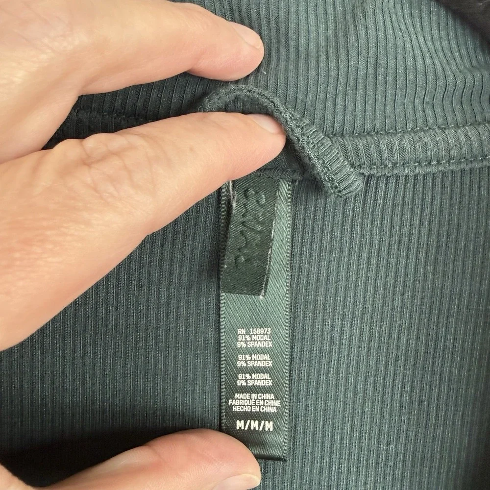 Skims Soft Lounge Ribbed Pajama Sleep Shirt Dark Green Women's Med Long Sleeve - Picture 4 of 5